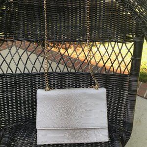 Cream textured crossbody
